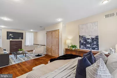 2438 Meredith Street, Philadelphia, PA 19130 - Photo 23
