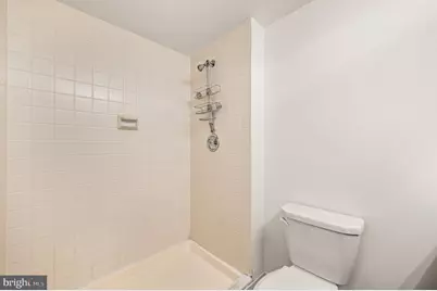 2018 Walnut Street #5B, Philadelphia, PA 19103 - Photo 21