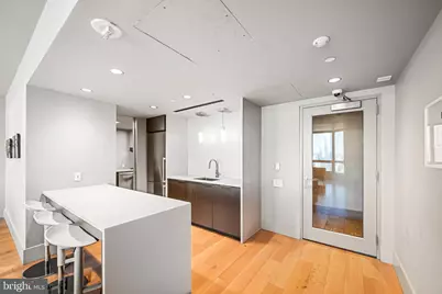 2018 Walnut Street #5B, Philadelphia, PA 19103 - Photo 31