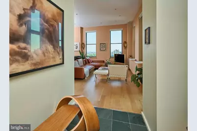 210 W Washington Square #8SE, Philadelphia, PA 19106 - Photo 3
