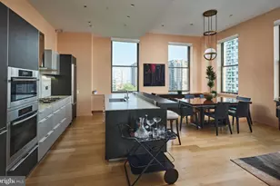 210 W Washington Square, Philadelphia, PA 19106 - Photo 11