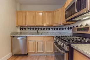 2130 Locust St, Philadelphia, PA 19103 - Photo 3