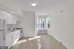 459 Martin St, Philadelphia, PA 19128 - Photo 3