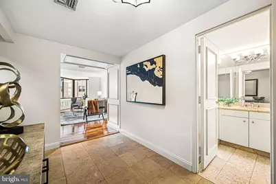 202 W Rittenhouse Square #1508, Philadelphia, PA 19103 - Photo 25