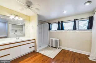 4543 Baker St, Philadelphia, PA 19127 - Photo 15