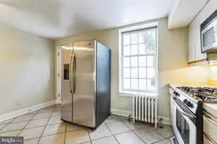 4543 Baker St, Philadelphia, PA 19127 - Photo 9