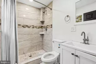2248 N Van Pelt St, Philadelphia, PA 19132 - Photo 13