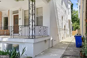149 W Sharpnack St, Philadelphia, PA 19119 - Photo 3