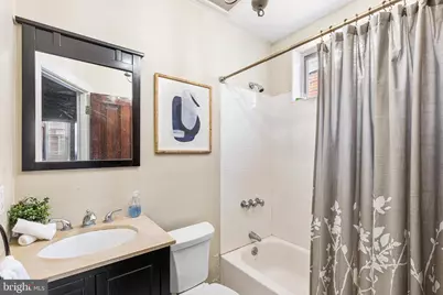 2436 E Hazzard Street, Philadelphia, PA 19125 - Photo 15