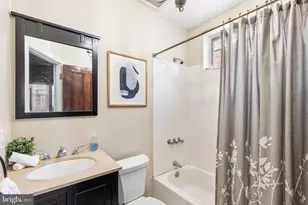 2436 E Hazzard St, Philadelphia, PA 19125 - Photo 15