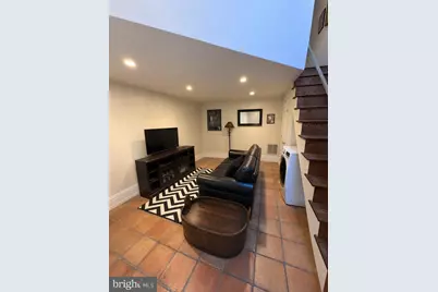 1713 Green Street #1, Philadelphia, PA 19130 - Photo 3