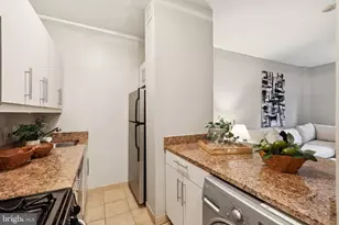 219 S 18th St, Philadelphia, PA 19103 - Photo 5