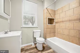 2200 Coral St, Philadelphia, PA 19125 - Photo 13