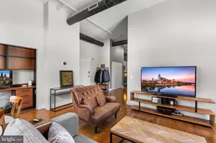 926 N 3rd St, Philadelphia, PA 19123 - Photo 11