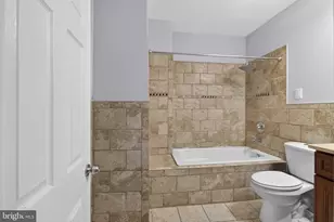 1365 Dyre St, Philadelphia, PA 19124 - Photo 15