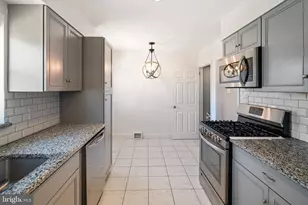 7540 Battersby St, Philadelphia, PA 19152 - Photo 9