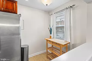 1639 Ashurst Rd, Philadelphia, PA 19151 - Photo 9