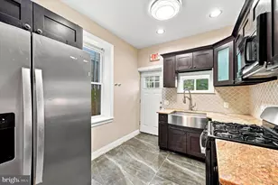 6648 Greenway Ave, Philadelphia, PA 19142 - Photo 13