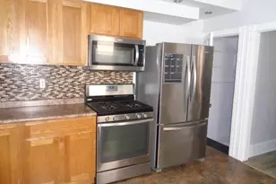 6646 Hegerman St, Philadelphia, PA 19135 - Photo 9