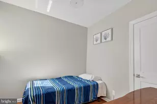 2545 S 9th St, Philadelphia, PA 19148 - Photo 17