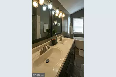 8905 Springview Road, Philadelphia, PA 19115 - Photo 41