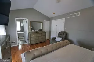 8905 Springview Rd, Philadelphia, PA 19115 - Photo 35