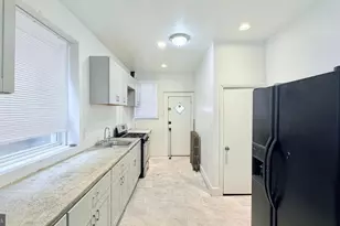 2239 W Somerset St, Philadelphia, PA 19132 - Photo 11