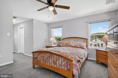 1409 Bleigh Avenue, Philadelphia, PA 19111 - Photo 29