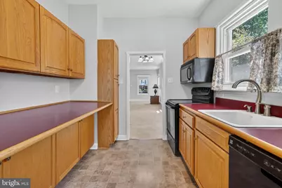 1409 Bleigh Avenue, Philadelphia, PA 19111 - Photo 23