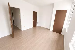 2536 S Fairhill St, Philadelphia, PA 19148 - Photo 9