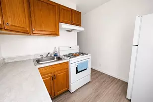 2536 S Fairhill St, Philadelphia, PA 19148 - Photo 5