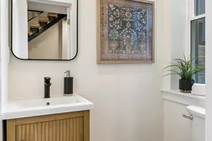 2239 Catharine St, Philadelphia, PA 19146 - Photo 11