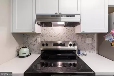 14 Newton Street #F27, Philadelphia, PA 19118 - Photo 11