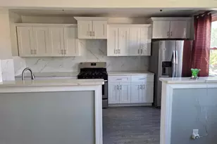 211 Lardner St, Philadelphia, PA 19111 - Photo 9