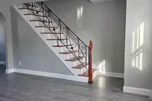 211 Lardner St, Philadelphia, PA 19111 - Photo 13