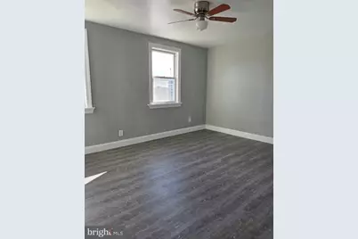 211 Lardner Street, Philadelphia, PA 19111 - Photo 19