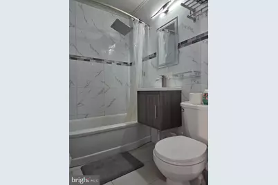 211 Lardner Street, Philadelphia, PA 19111 - Photo 15