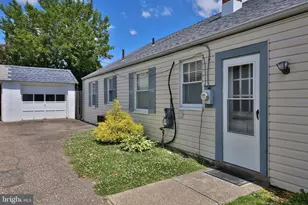 9210 Horatio Rd, Philadelphia, PA 19114 - Photo 3