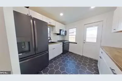121 Mercy Street, Philadelphia, PA 19148 - Photo 9