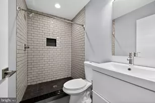 1508 S LeCount St, Philadelphia, PA 19146 - Photo 23