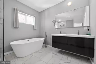 1508 S LeCount St, Philadelphia, PA 19146 - Photo 19