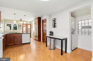 1005 N Lawrence St, Philadelphia, PA 19123 - Photo 5