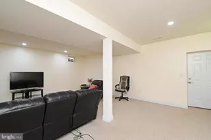 13113 Worthington Rd, Philadelphia, PA 19116 - Photo 49