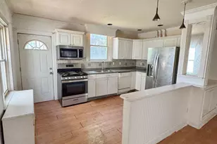 629 Fanshawe St, Philadelphia, PA 19111 - Photo 3