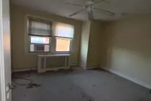 629 Fanshawe St, Philadelphia, PA 19111 - Photo 7