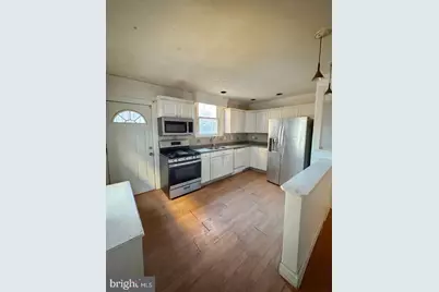 629 Fanshawe Street, Philadelphia, PA 19111 - Photo 7