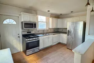 629 Fanshawe St, Philadelphia, PA 19111 - Photo 7