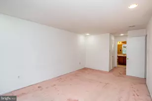 73305 Delaire Landing Rd, Philadelphia, PA 19114 - Photo 15