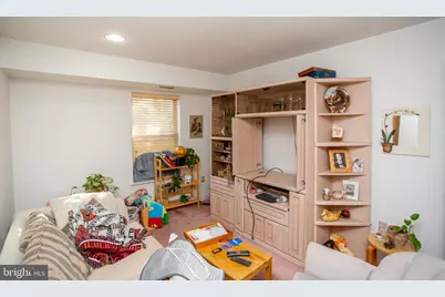 73305 Delaire Landing Road #305, Philadelphia, PA 19114 - Photo 23