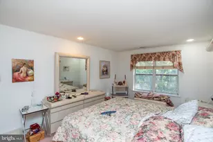 73305 Delaire Landing Rd, Philadelphia, PA 19114 - Photo 17